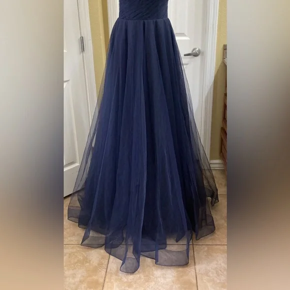 La Femme - 29076 V-Neck Semi-Sheer Bodice Junior Prom Gown SIZE 6 NWT